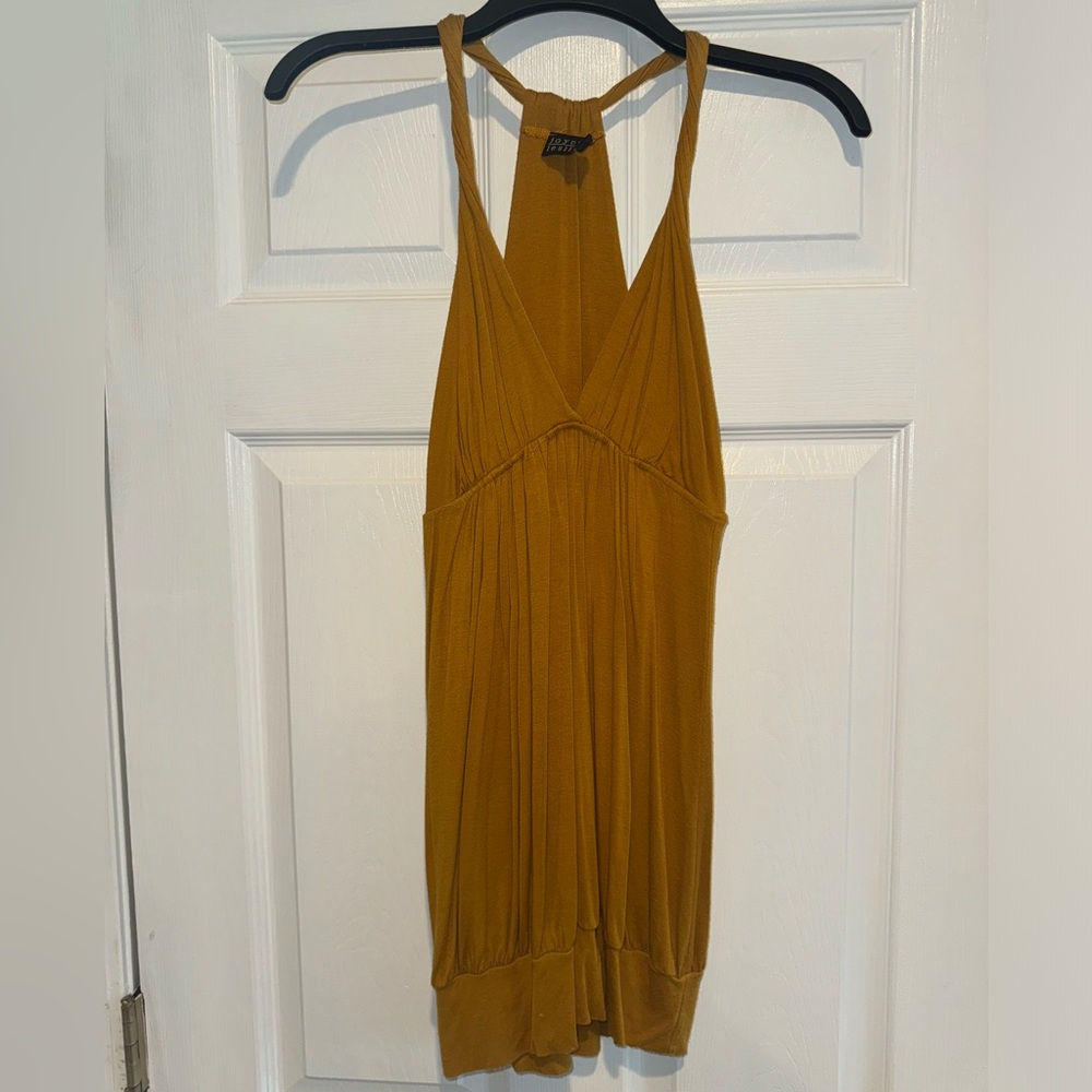Joyce Leslie gold summer top